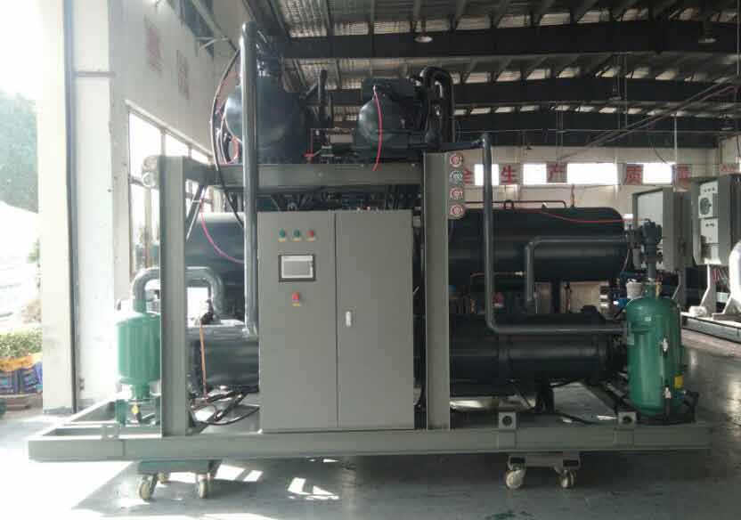 制藥業(yè)用水冷螺桿復(fù)疊式制冷機(jī)組